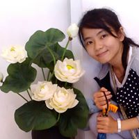Loan Tran Photo 40