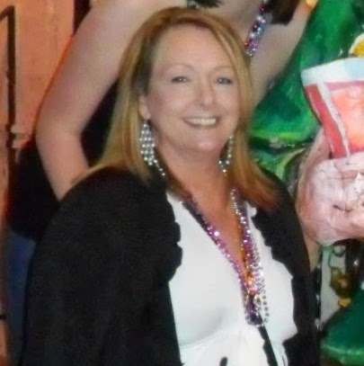 Angela Waddell Photo 28