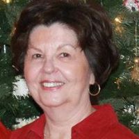 Carolyn Olive Photo 20