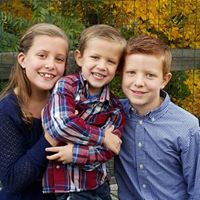 Rachel Comstock Photo 11