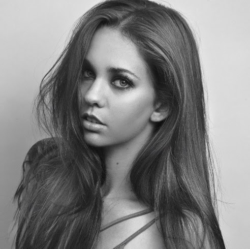 Jessica Hagan Photo 45