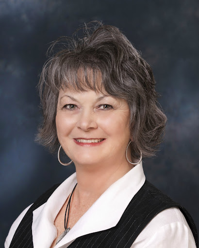 Nancy Winkler Photo 11