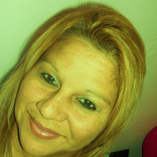 Connie Mendez Photo 38