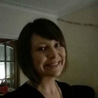 Emma Reynolds Photo 45