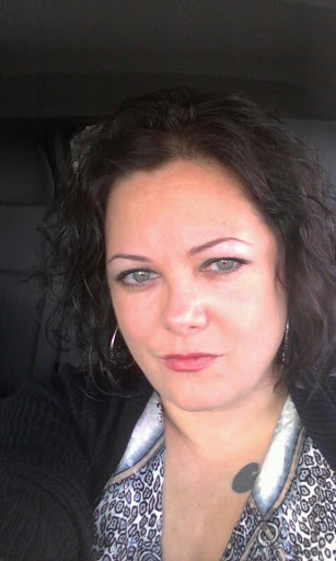 Adrienne Robinson Photo 43