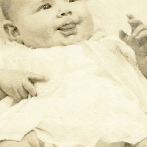 Patricia Thiel Photo 15