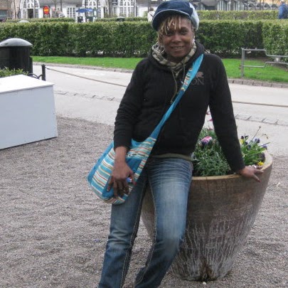 Sandra Reid Photo 27
