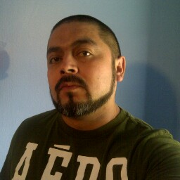 Reyes Hernandez Photo 5