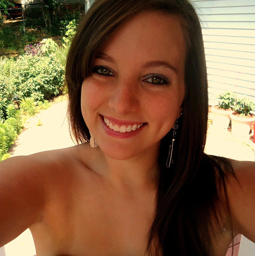 Jessica Cain Photo 27