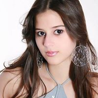 Caroline Dunham Photo 17