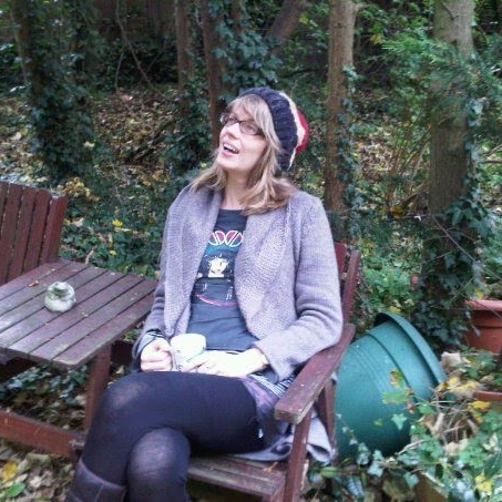 Helen Perry Photo 14