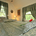 Amy Spicer Photo 16