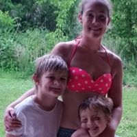 Danielle Perdue Photo 8