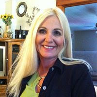 Rhonda Waddell Photo 15