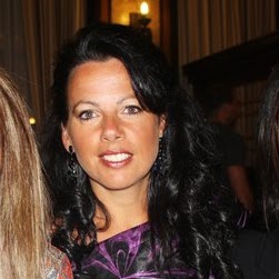 Annette Fox Photo 35