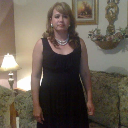 Hilda Hernandez Photo 21
