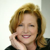 Karen Bryant Photo 32