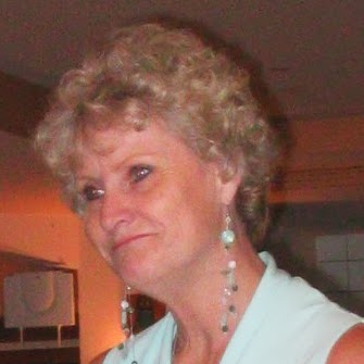 Robyn Perkins Photo 5