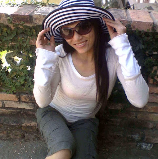 Ky Trinh Photo 31