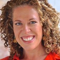 Jennifer Baer Photo 25