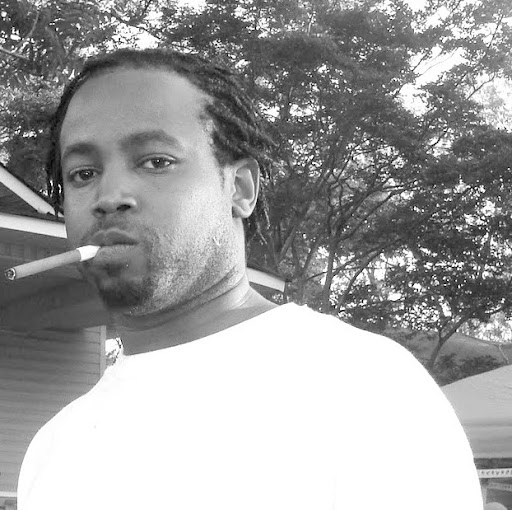 Robert Hollis Photo 23