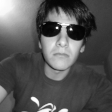 Alfredo Estrada Photo 32