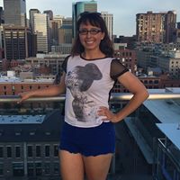 Yvette Roman Photo 14