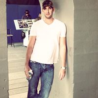 Andrew Weinberger Photo 22