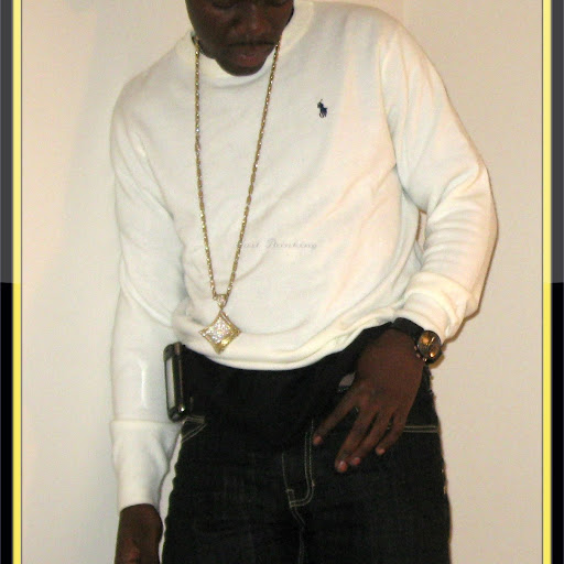 Roderick Jones Photo 29