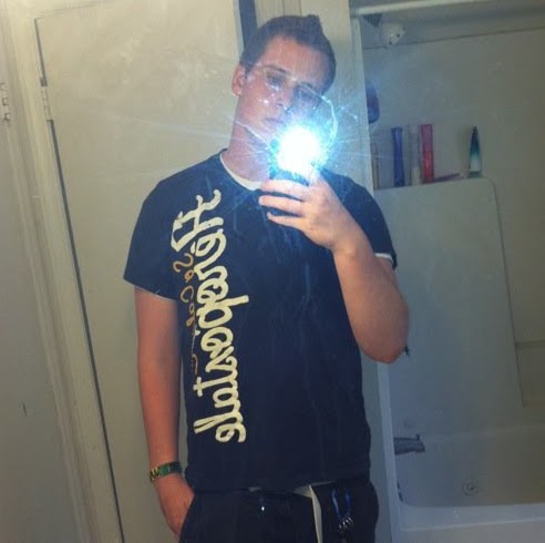 Drew Kelley Photo 25