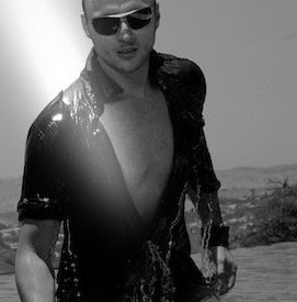 Perry Ray Photo 6