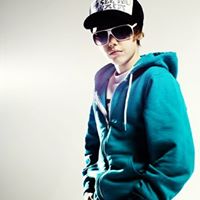 Justin Valentine Photo 6