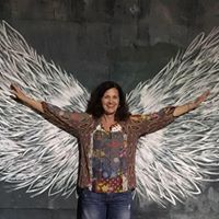 Elizabeth Flaherty Photo 7