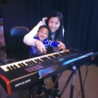 Frances Li Photo 7