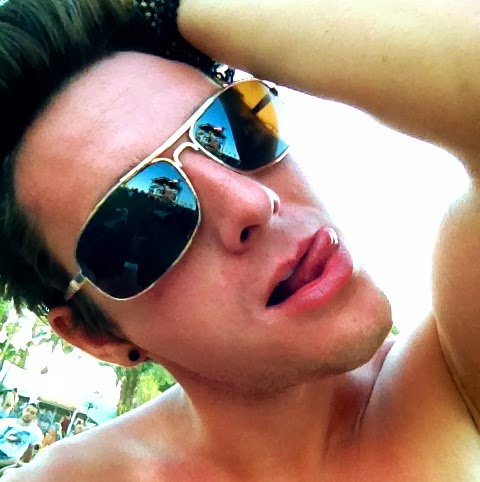 Sean Lockhart Photo 13
