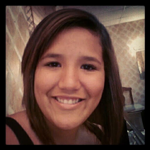 Elizabeth Jaimes Photo 32