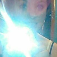 Maya Thompson Photo 15