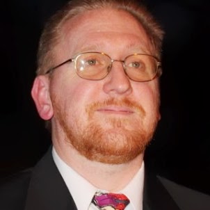 Nathaniel Larson Photo 16