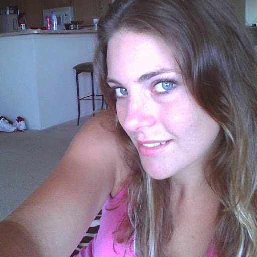 Julie Kerr Photo 34