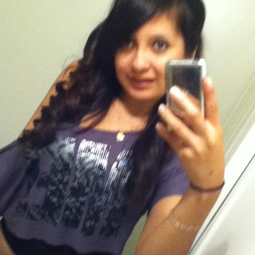Jennifer Villa Photo 21