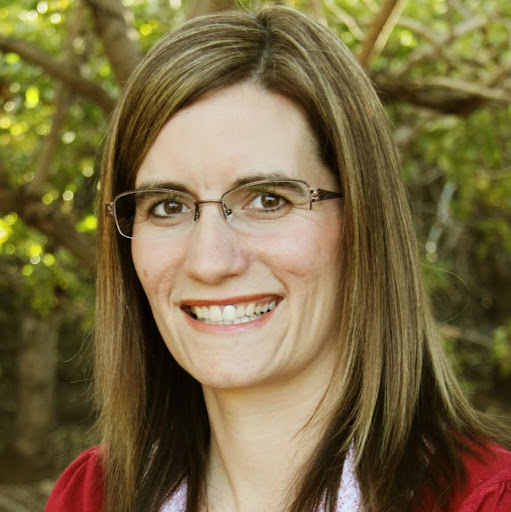Anna Phelps Photo 27