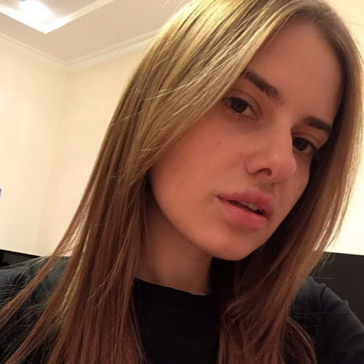 Anna Doherty Photo 32