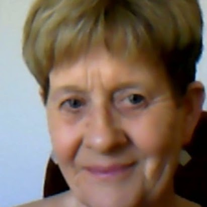 Linda Wells Photo 35