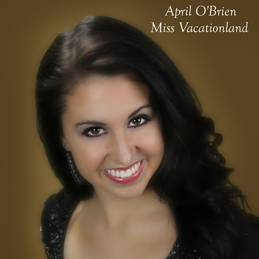 April O'Brien Photo 18