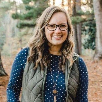 Emily Carnes Photo 21