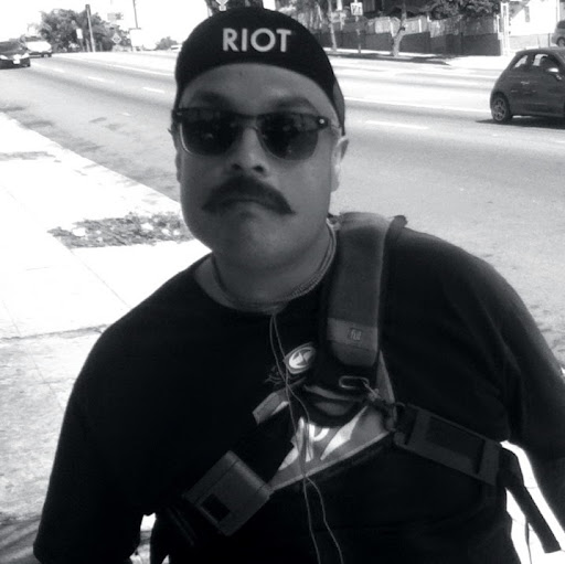 Henry Acosta Photo 28