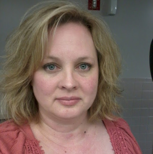 Laura Schuman Photo 12