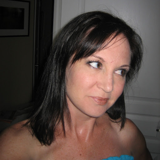 Carolyn Shaw Photo 33