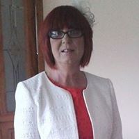 Jenny Bennett Photo 45