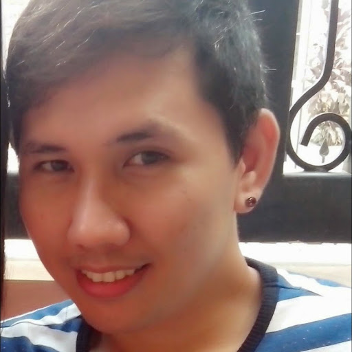 Laurence Santos Photo 21